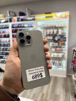 iPhone 15 pro max Unlocked 256GB + Free charger + With warranty