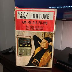 Vintage Fortune Am-FM Radio
