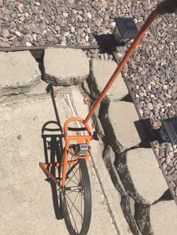 Walking measuring tool.