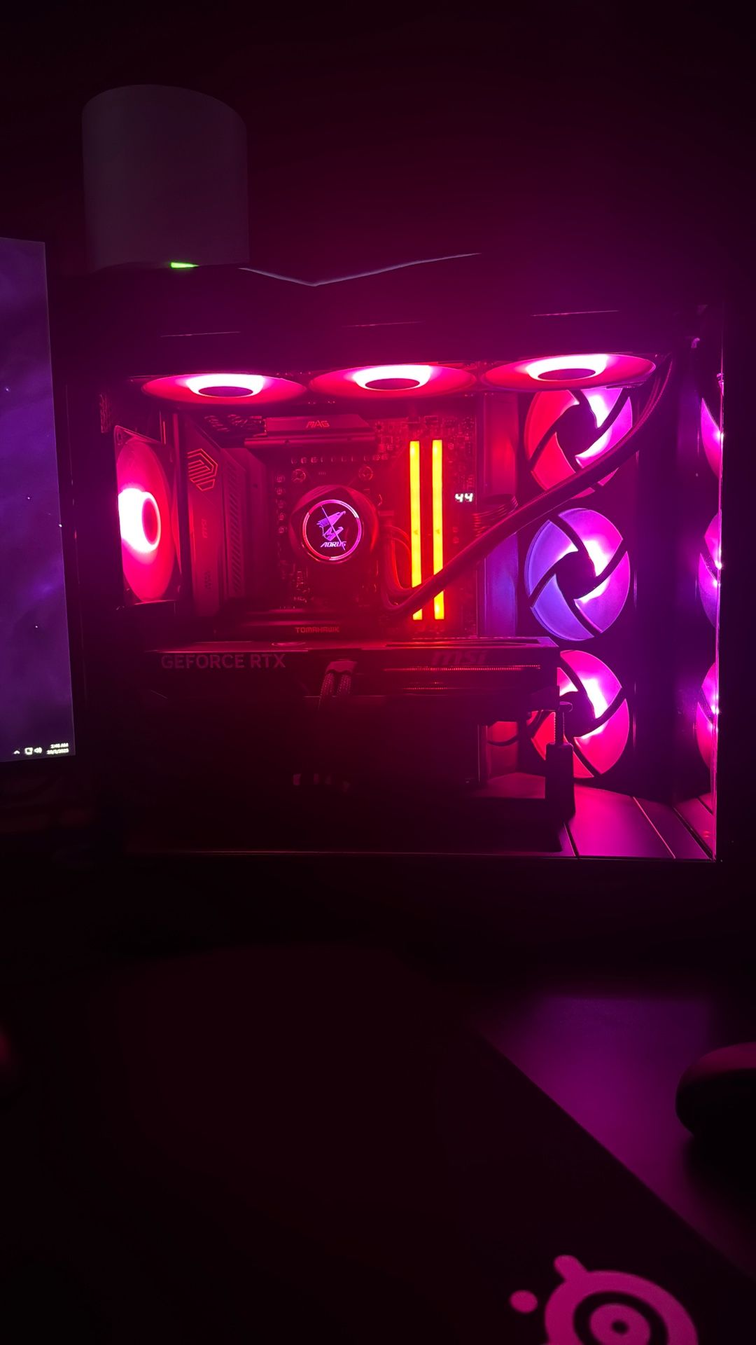 ryzen 9900x rtx 5070ti
