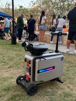 ElitaMaster Rideable Electric Scooter Suitcase