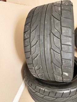 2 Nitto NT555 G2  305/35/19