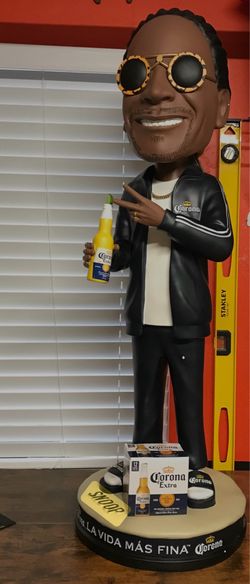 Snoop 3ft bobble head