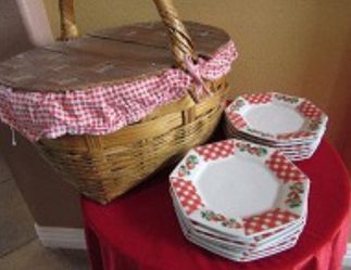 ***SALE***Vintage Antique Picnic Basket with 12 small China plates