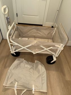 Sunnylife folding beach wagon wwith cover