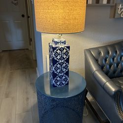 Lamps And End Tables 