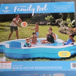 10' X 9' Swimming Pool