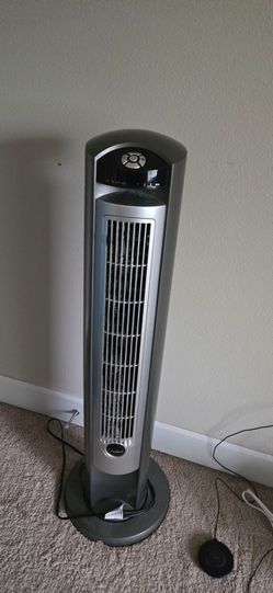 Lasko tower fan with remote