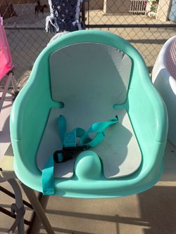 Baby play chair
