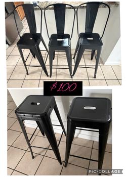 Counter stools / bancos altos