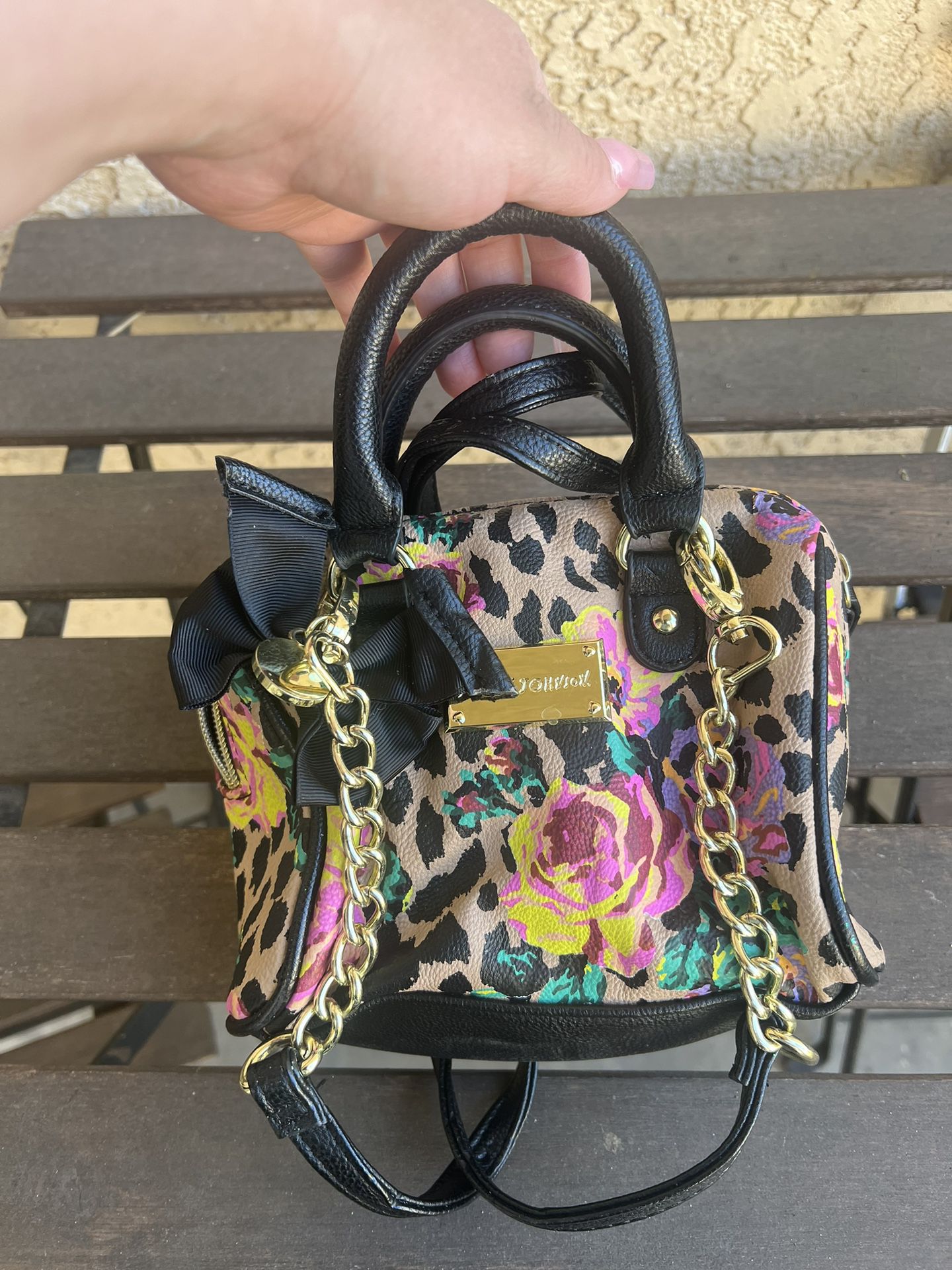 Handbag for Sale in El Monte, CA - OfferUp