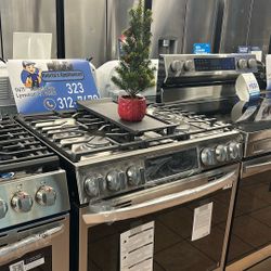 LG 6.3 Cu.ft Slide-in Gas  Range With Easy Clean InstaView And Air Fry New