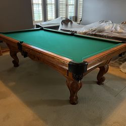 Pool Table- Olhausen- LIKE NEW- New Felt Color Of Choice- Free Delivery 