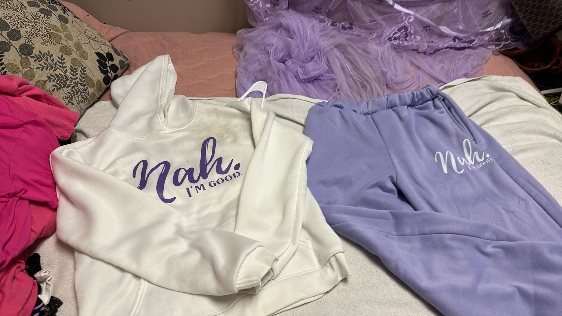 Outfit size large eight books