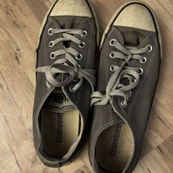 Women’s Size 8 Converse Grey Shoes 