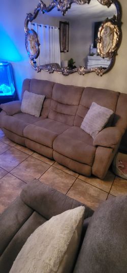 2 Seat Sofa Recliner