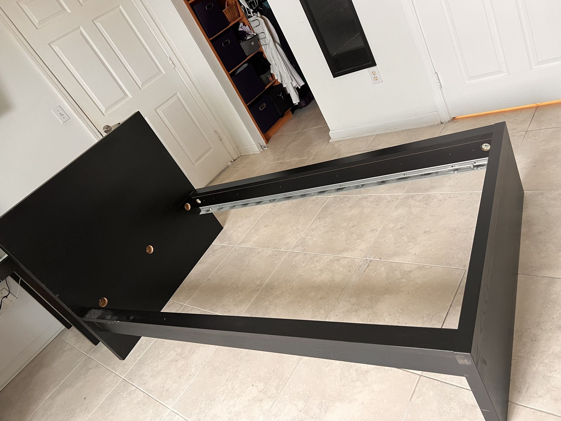 Free Two Twin Bed Frames