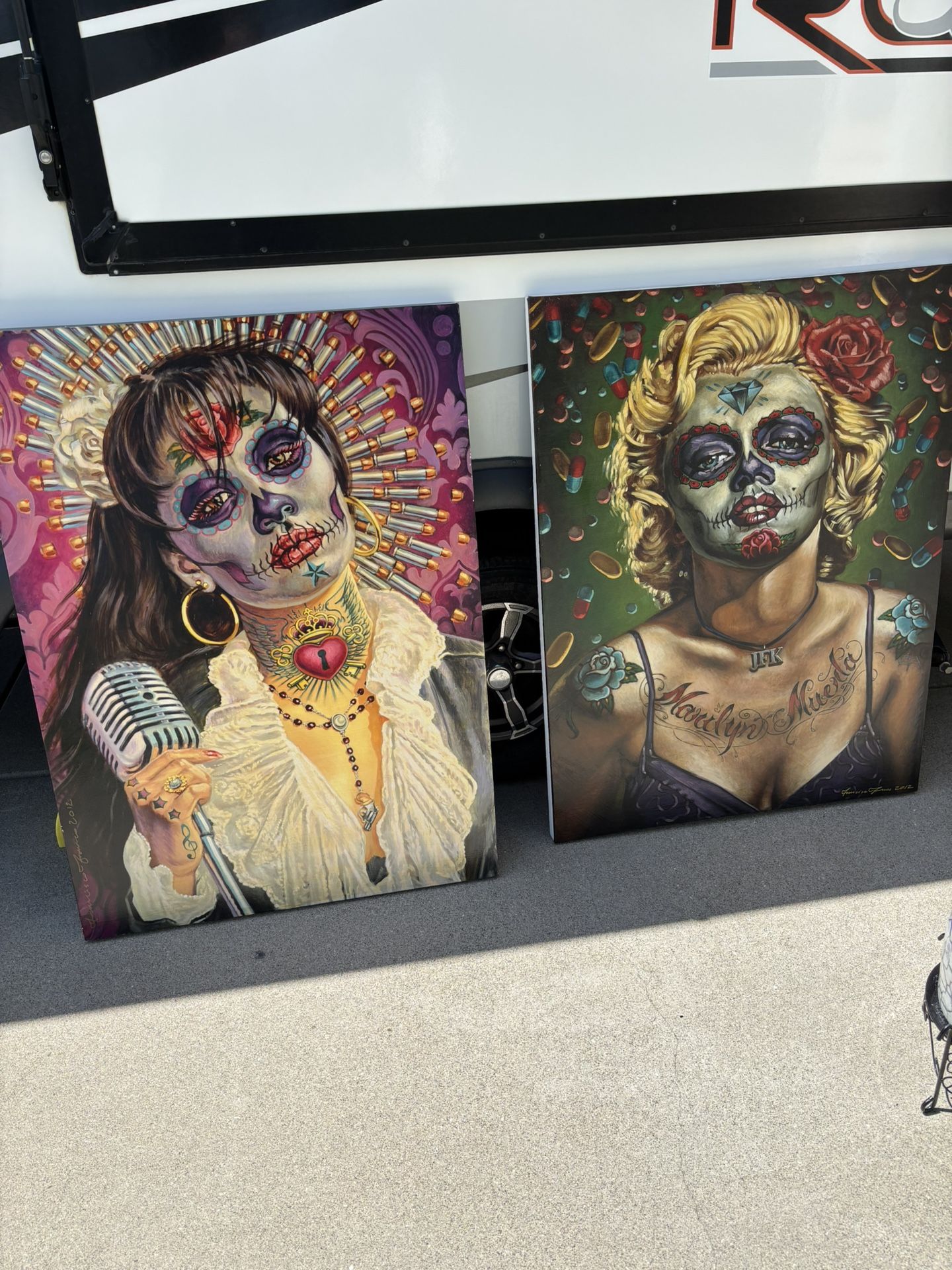 Pair Of Giant Canvas Art Pictures 