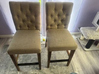 4 Dining Chairs
