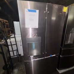 GE Refrigerator