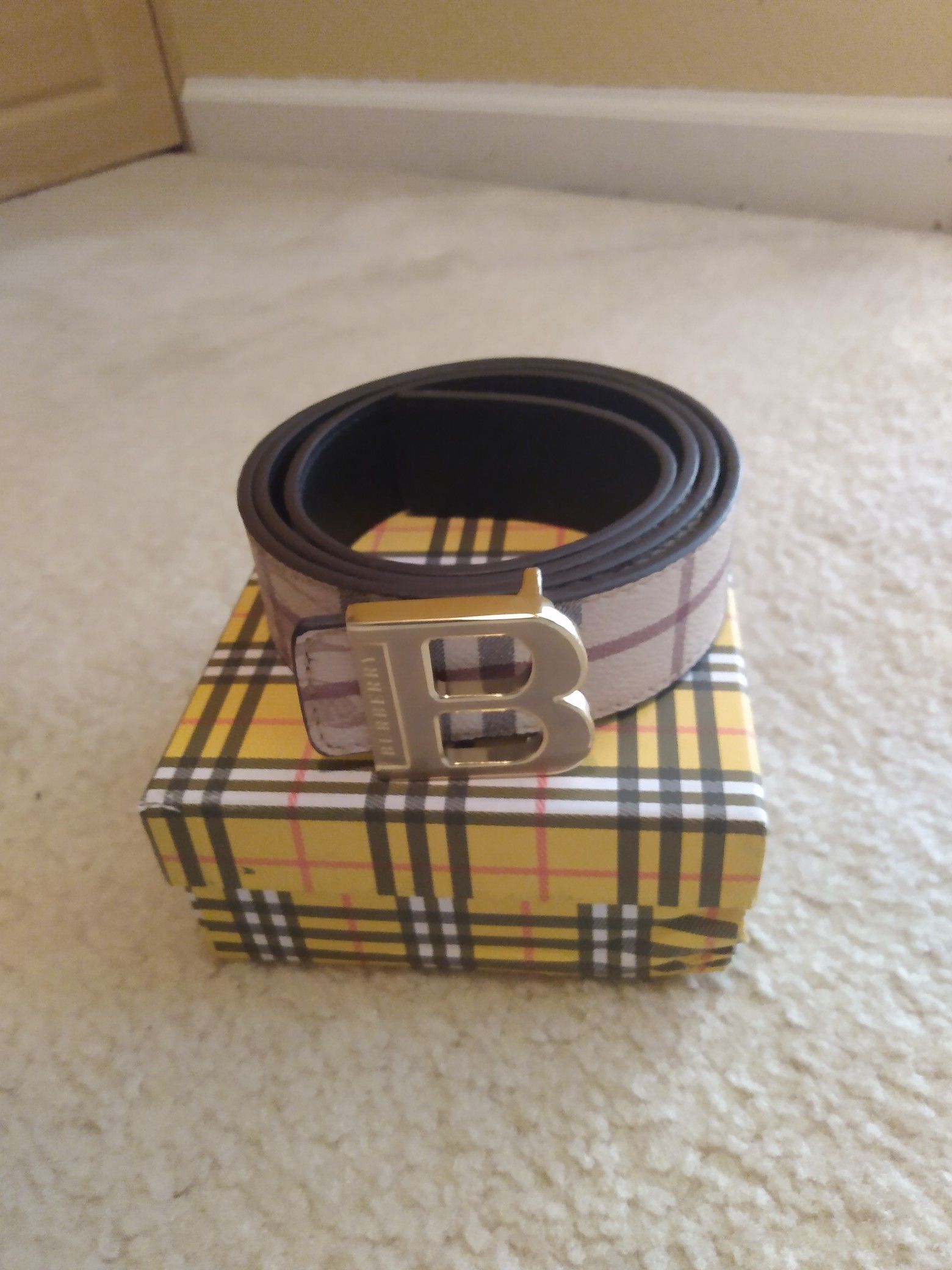 New burberry belt