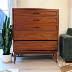 Dixie Mid Century Modern Dresser