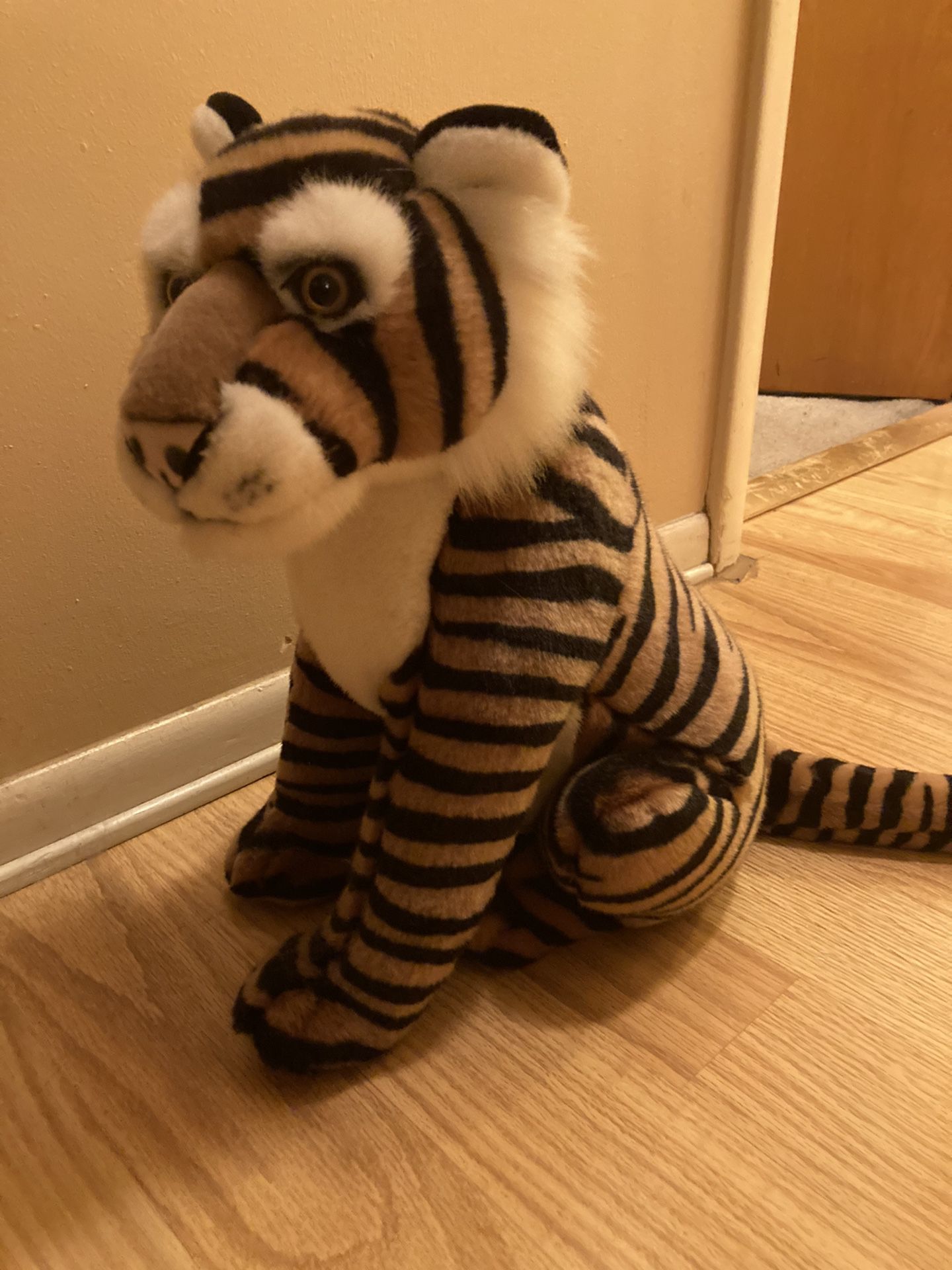 New tiger stuffed animal ON HOLD