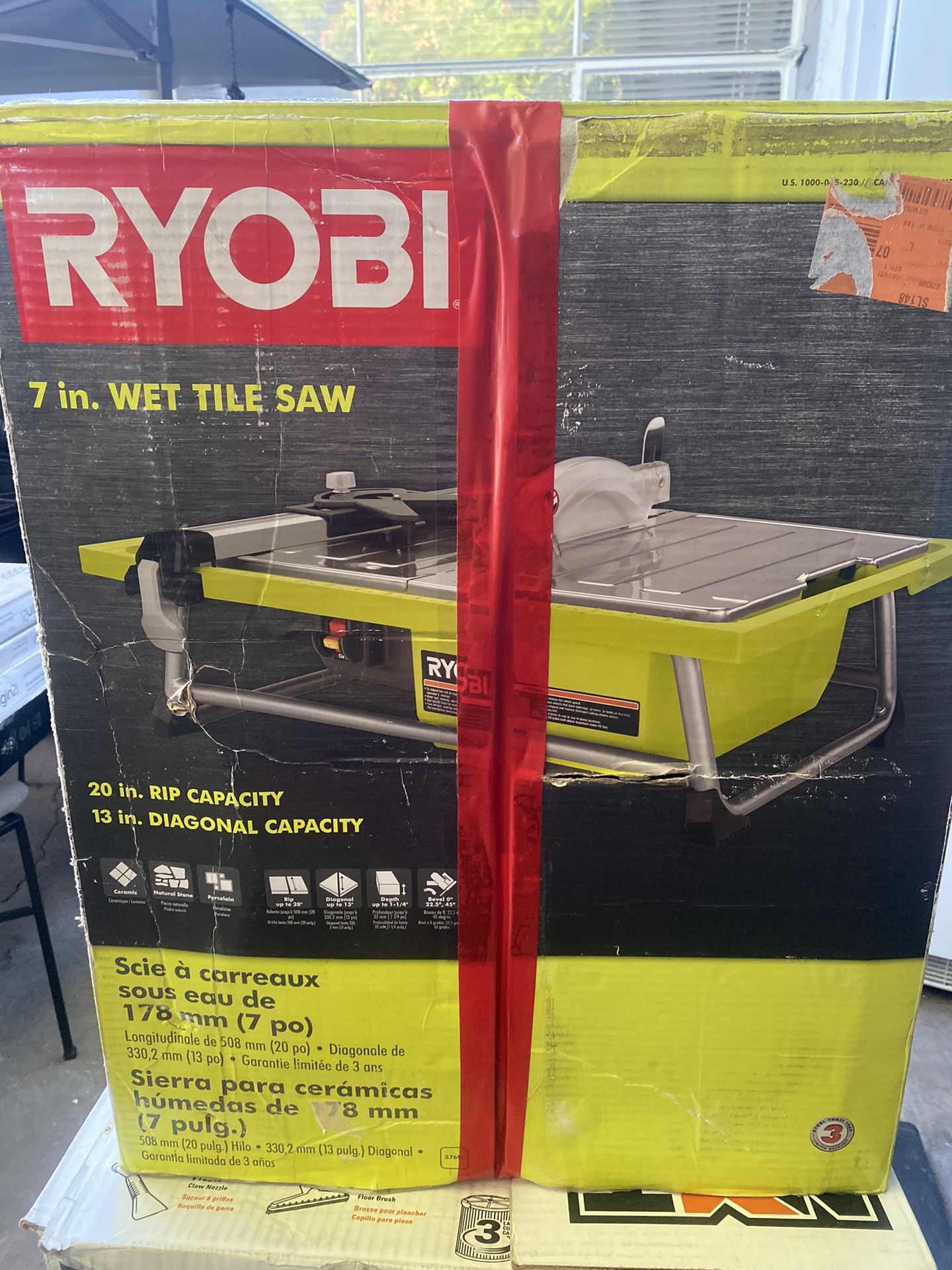 RYOBI 7in Tile Saw