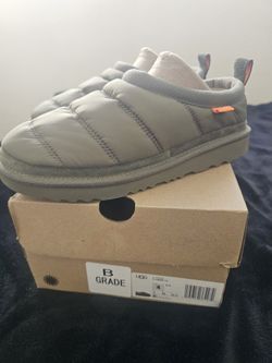 UGG Kids Size 4