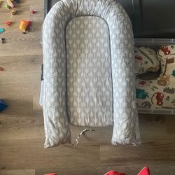 Infant Lounger