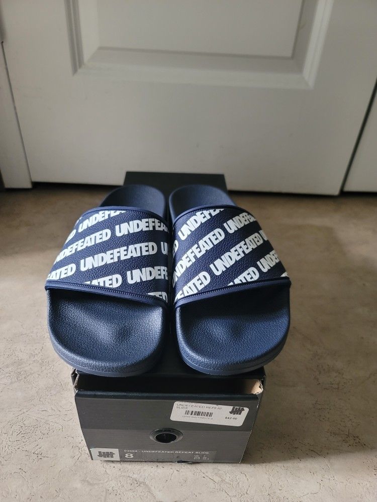 Undefeated Slides Size 8