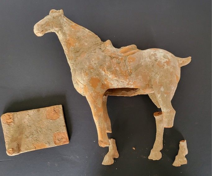 Chinese Tang Dynasty-Style Terra Cotta Horse Figurine, 11" tall, damaged