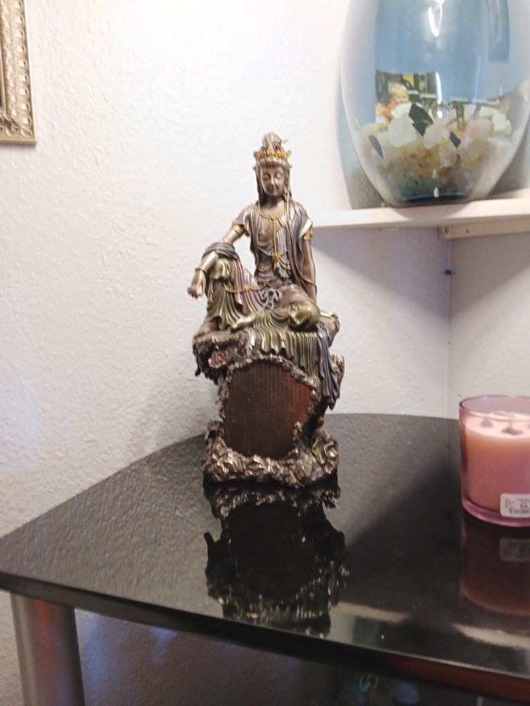 Beautiful bronze statue