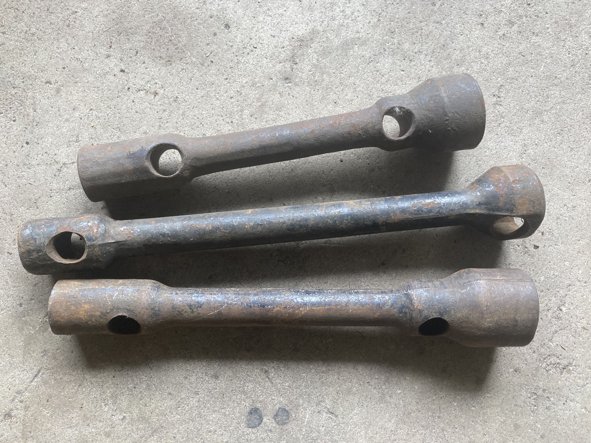 Vintage Tire Tool Lot