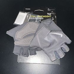 New female Nike Workout Gloves size M