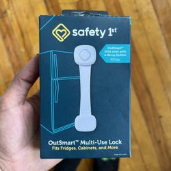 NEW Safety 1st OutSmart™ Multi-Use Lock – $5