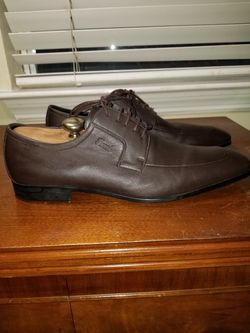 Gucci cap toe oxfords