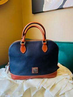 Dooney & Bourke Zip Zip Satchel In Navy Blue🎀
