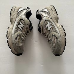 New Balance 530 sz 1y