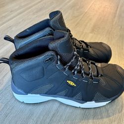 KEEN UTILITY San Antonio Mid  Men’s 11.5 