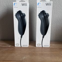 2 Official Nintendo Wii Nunchucks – New in Box – OEM Black Pair 