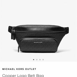 Michael Kors Logo Belt Bag 