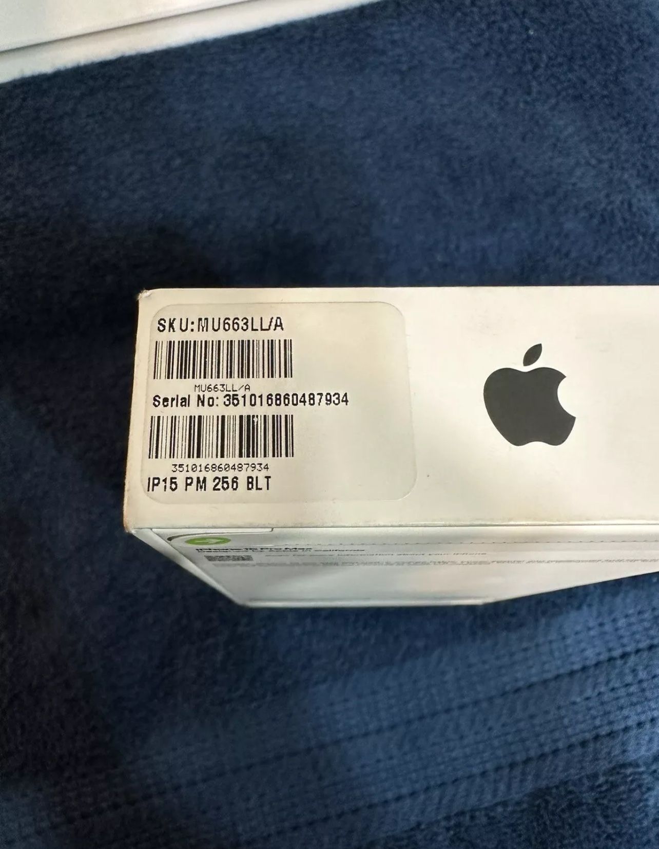 Apple iPhone 15 Pro Max - 256 GB - (Unlocked)