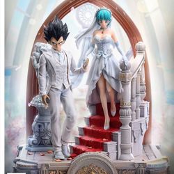 Vegeta Bulma Dragonball Z Resin Statue 