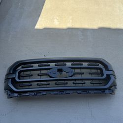 Ford F-150 2019-2023 OEM Grille 