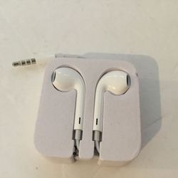 Apple wired earbuds. White