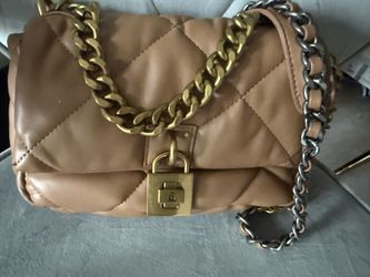 Steve Madden beige purse brand new never used
