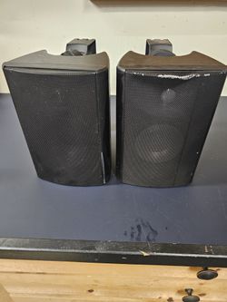 Speakercraft Outdoor Speakers 0E5