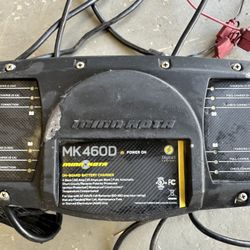 Minn Kota 4 Bank Charger MK460D