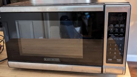 BLACK+DECKER Microwave